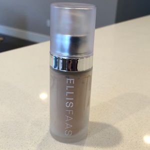 Ellis Faas Skin Veil Foundation S102L